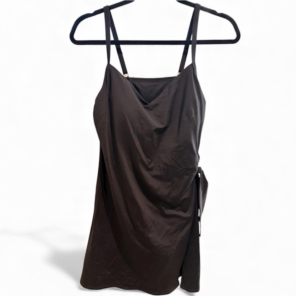 Lands End Women's One-Piece Swimsuit Black Size 12